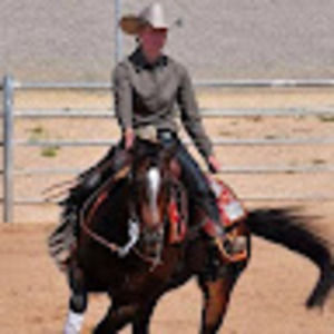 Meet your Posher, Kristin